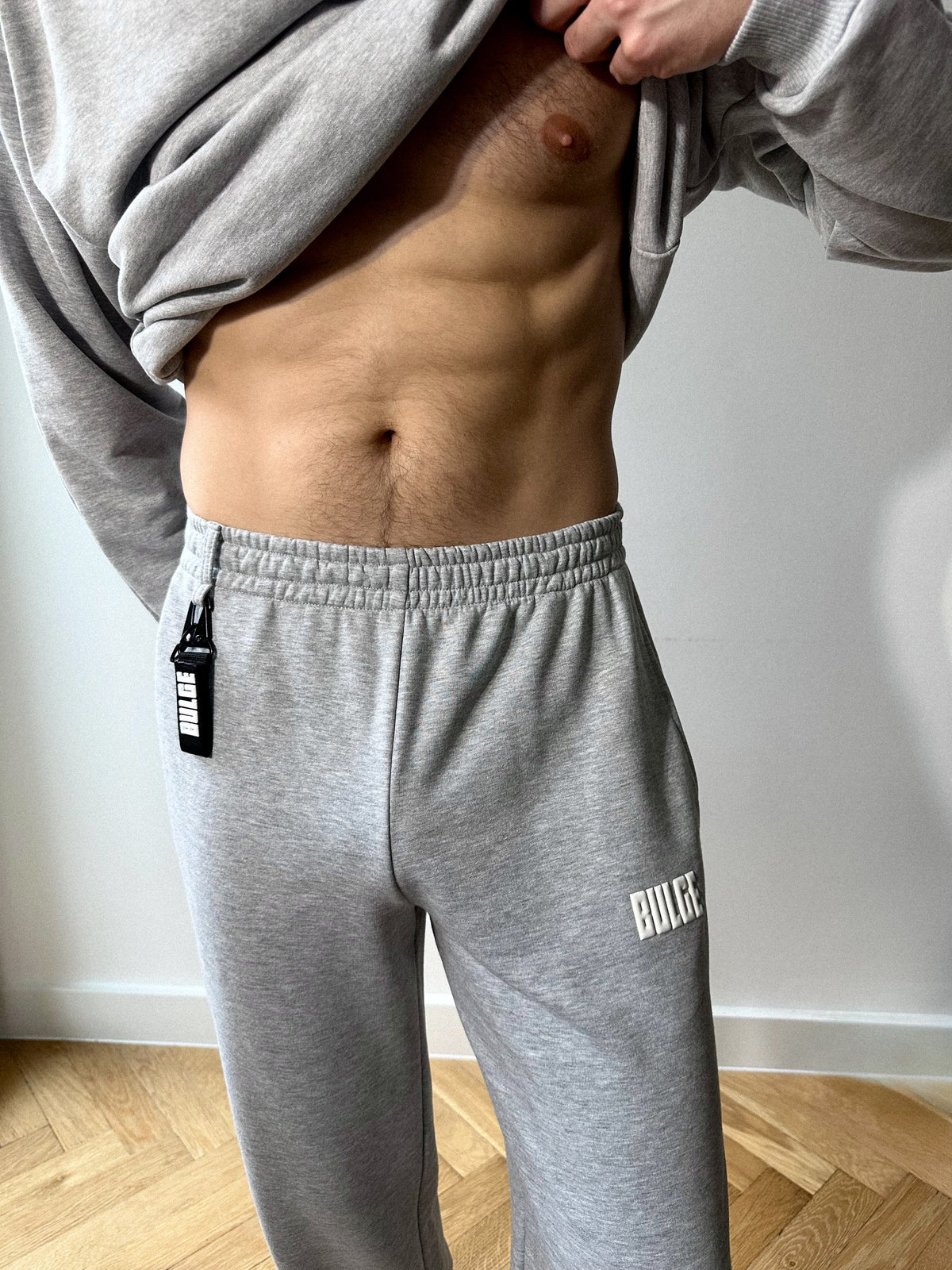 SWEATSHIRT BULGE · GREY