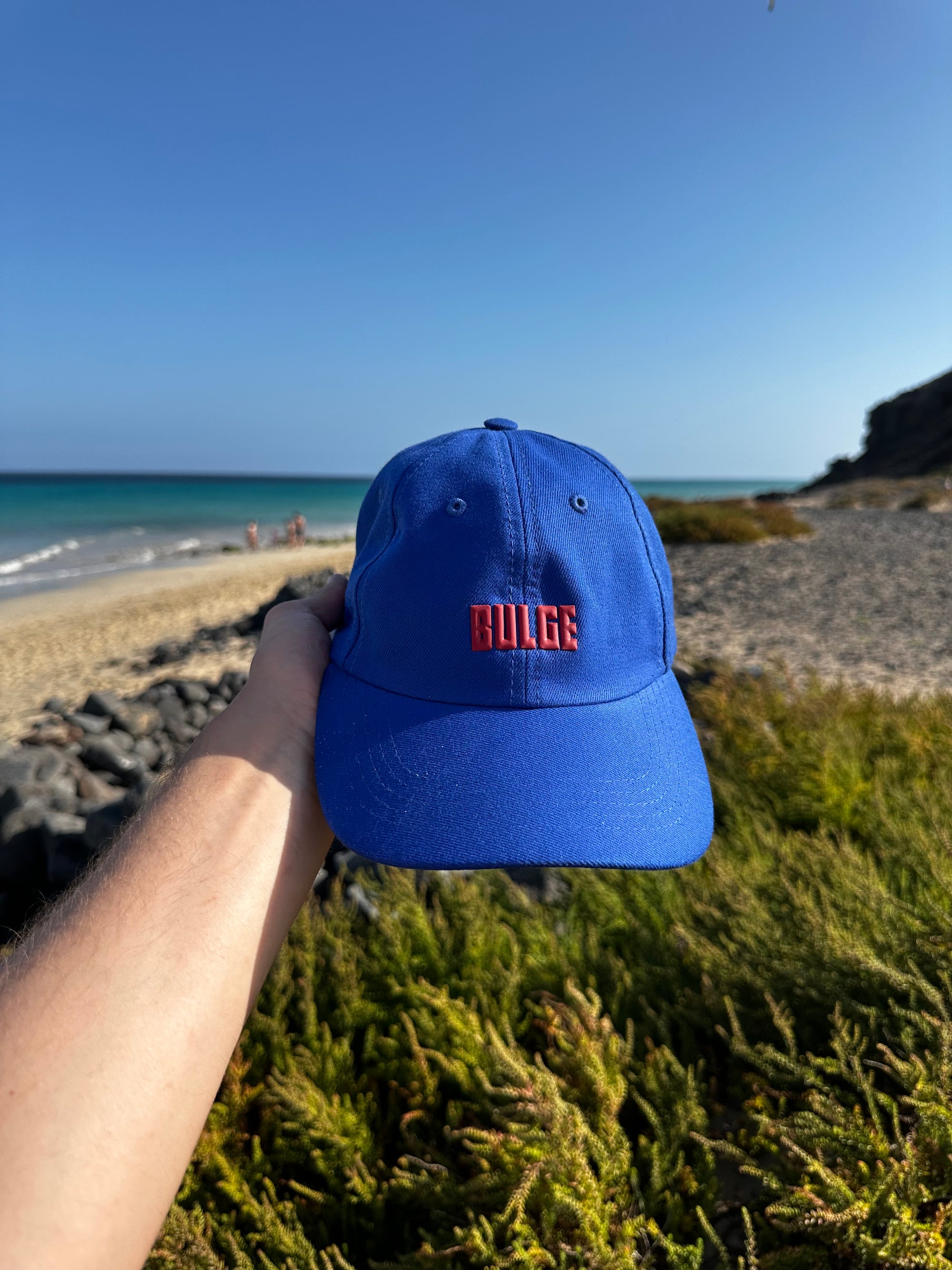CAP BULGE BLUE · RED LOGO